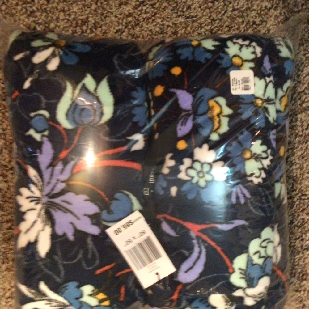 Vera Bradley fuzzy blanket